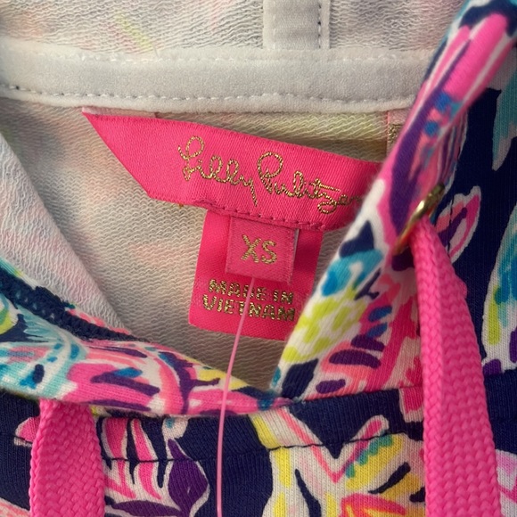 Lilly Pulitzer 🤩 hoodie sweatshirt - Picture 4 of 9